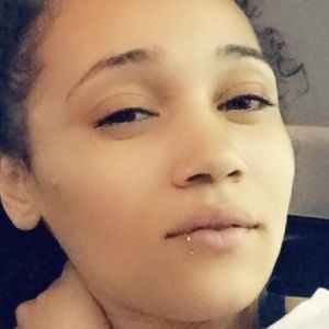 Meet your Posher, Lynise